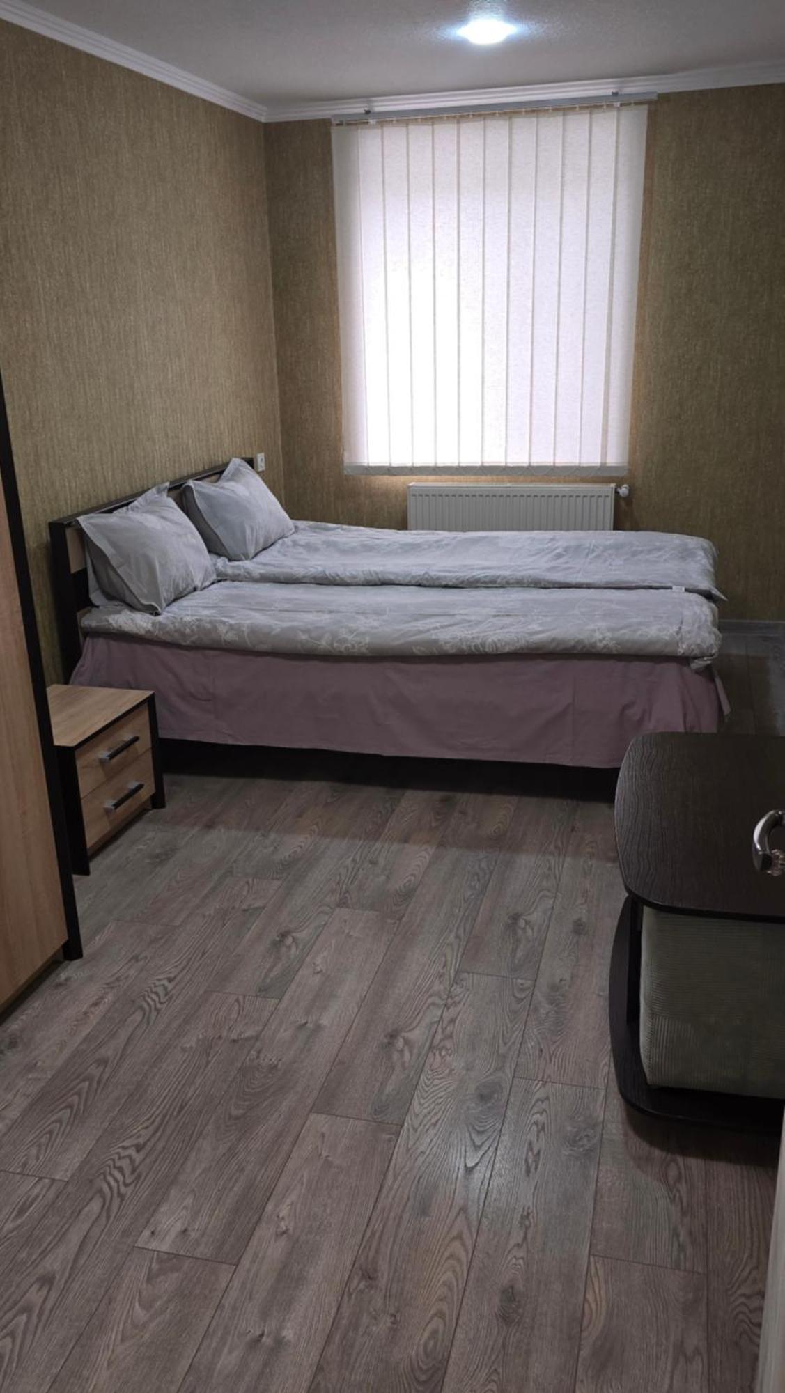 Khorgo Hotel Gori Szoba fotó