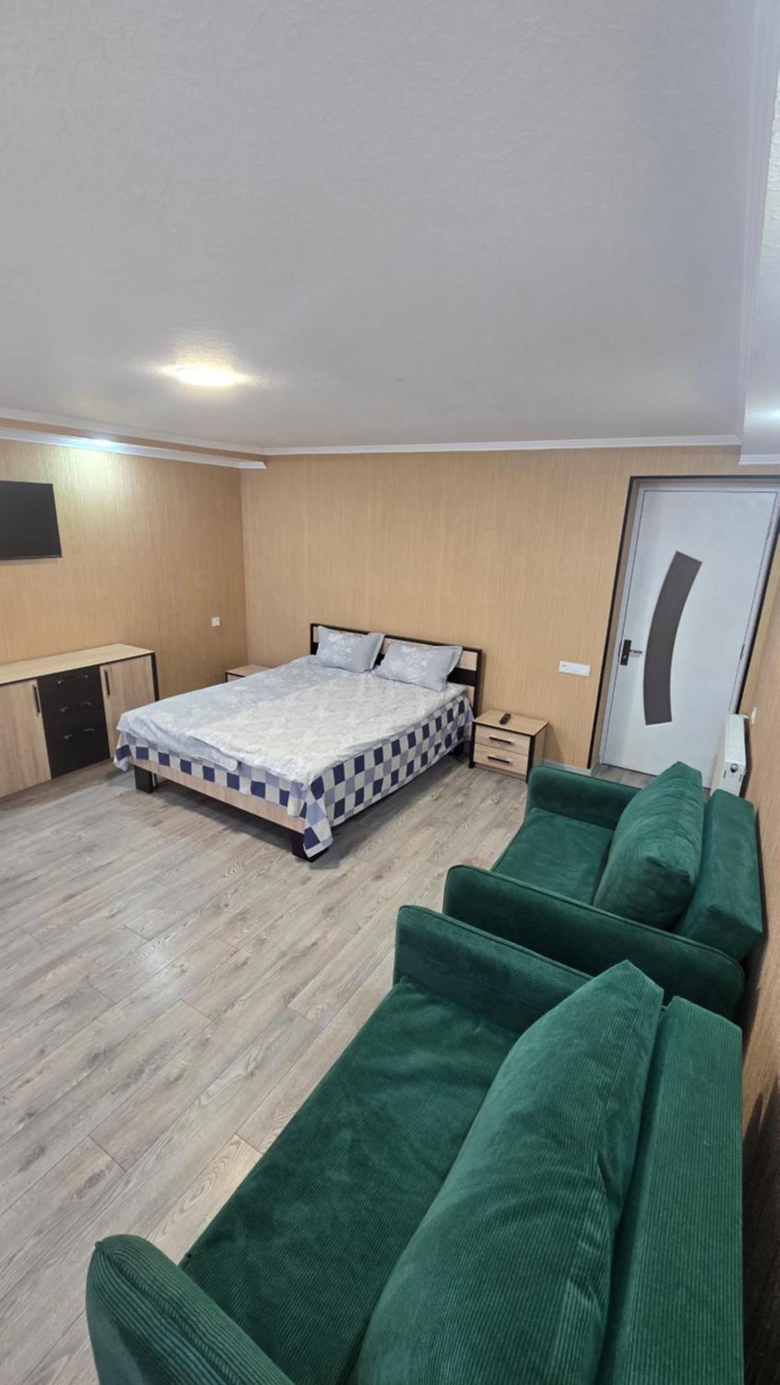 Khorgo Hotel Gori Szoba fotó